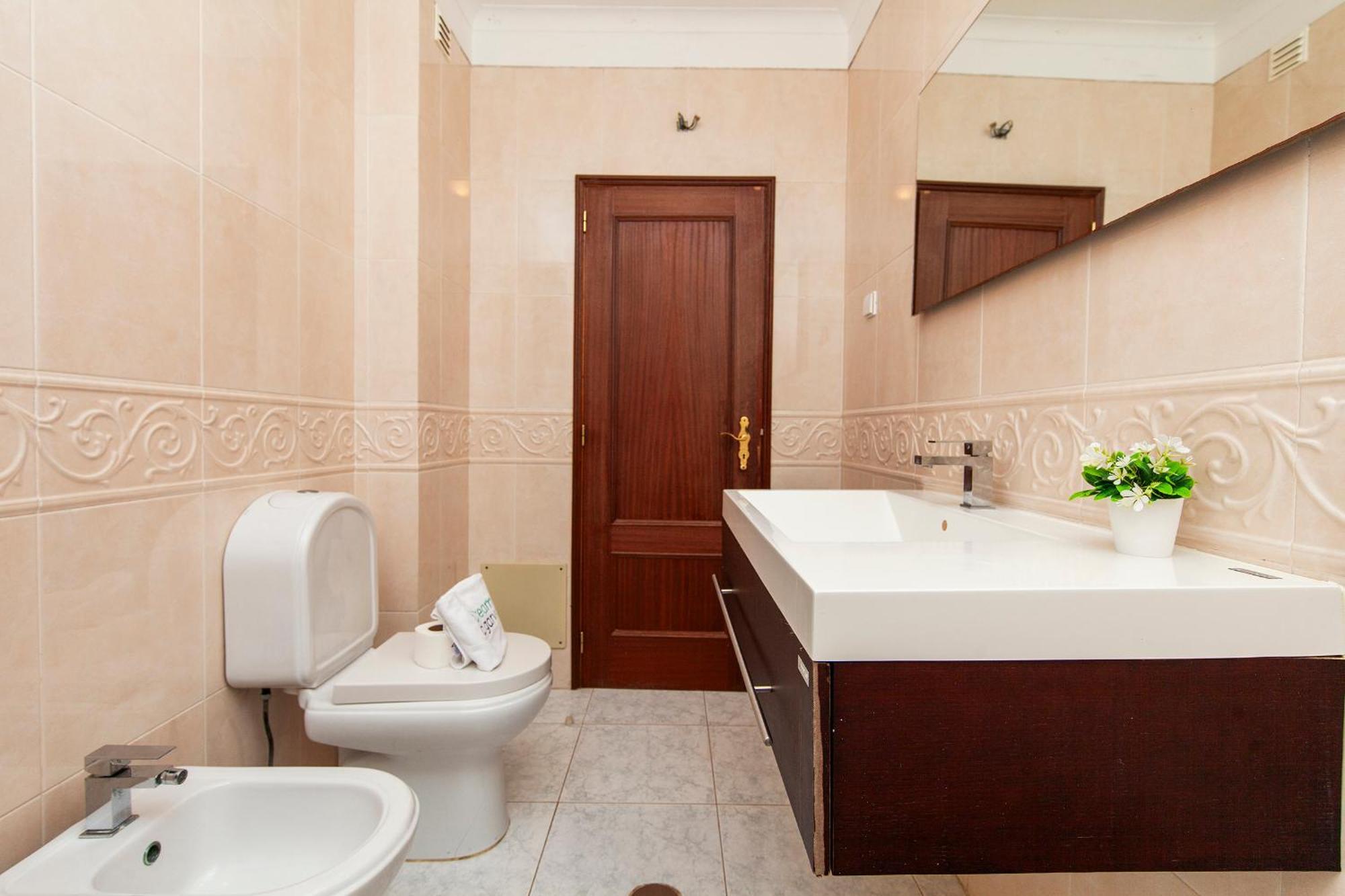 B37 - City Central Door Apartment Lagos Ngoại thất bức ảnh