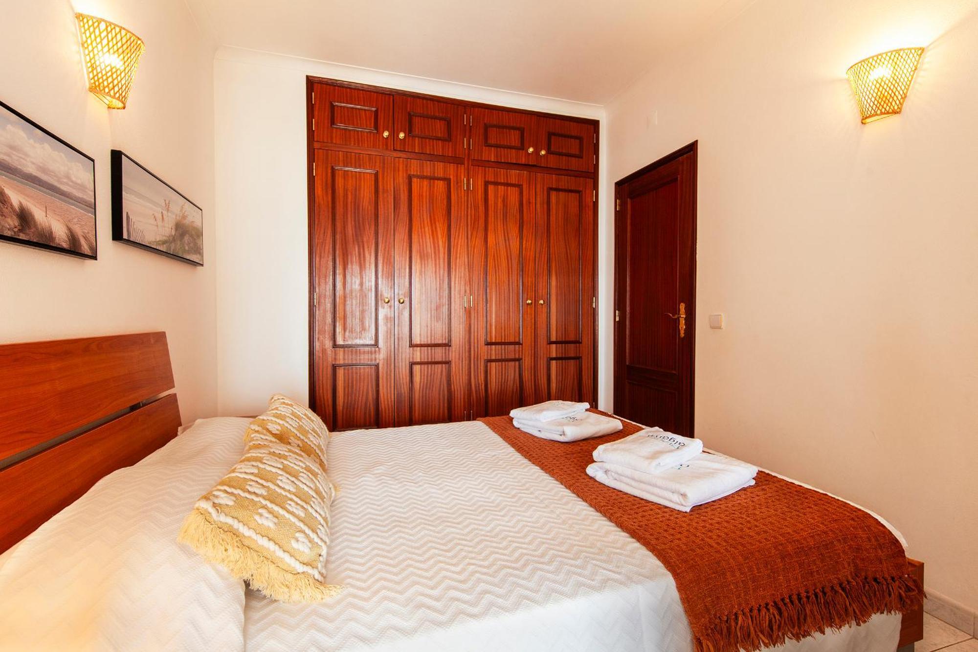 B37 - City Central Door Apartment Lagos Ngoại thất bức ảnh